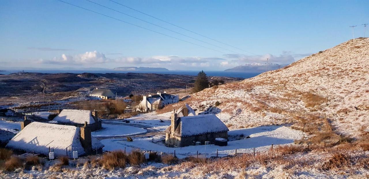 Tigh Lachie, Mary'S Thatched Cottages, Elgol, Isle Of Skye Ngoại thất bức ảnh