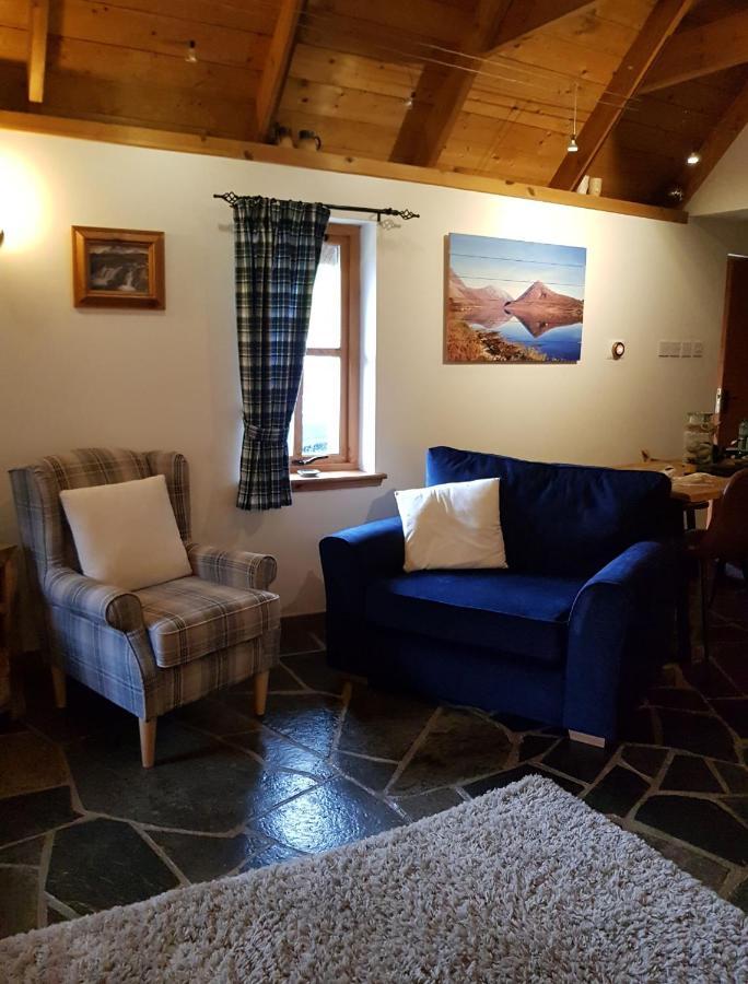 Tigh Lachie, Mary'S Thatched Cottages, Elgol, Isle Of Skye Ngoại thất bức ảnh