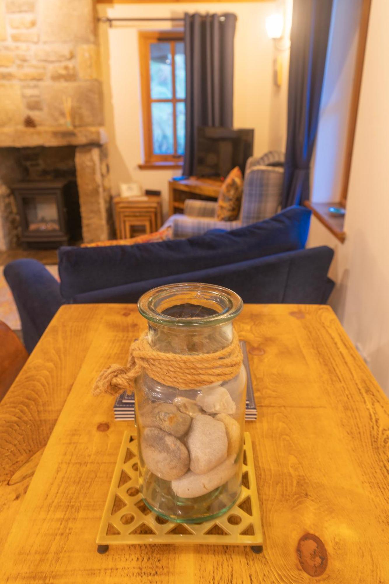 Tigh Lachie, Mary'S Thatched Cottages, Elgol, Isle Of Skye Ngoại thất bức ảnh