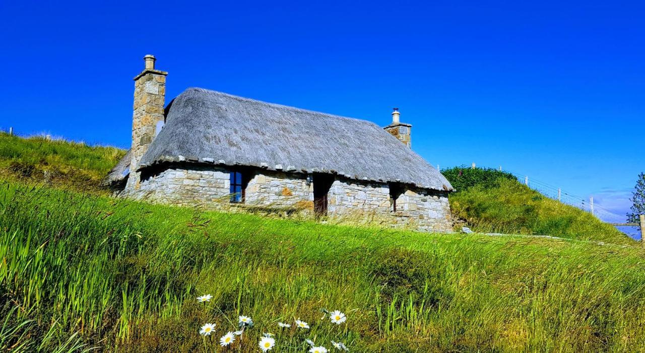Tigh Lachie, Mary'S Thatched Cottages, Elgol, Isle Of Skye Ngoại thất bức ảnh