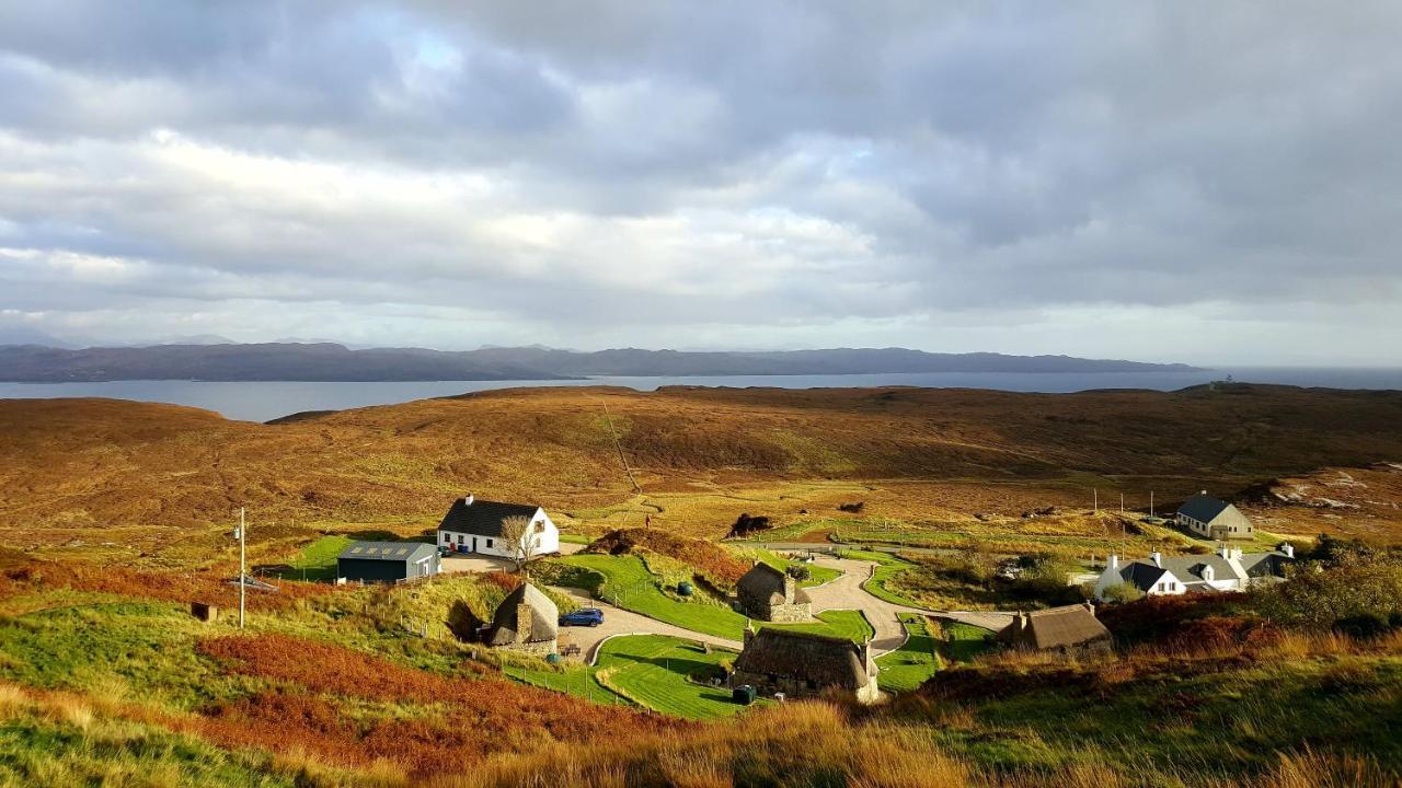 Tigh Lachie, Mary'S Thatched Cottages, Elgol, Isle Of Skye Ngoại thất bức ảnh